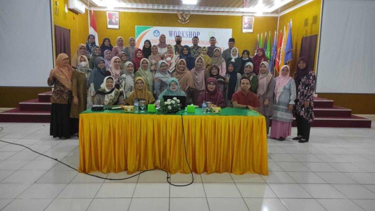 WORKSHOP ROADMAP DAN COACHING KLINIK PENELITIAN HIBAH KEMENDIKBUDRISTEK TAHUN 2022